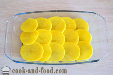 Caserola de cartofi cu ciuperci și brânză