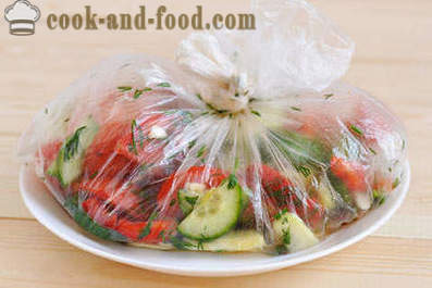 Salata Rețetă de castraveți, roșii și dovlecei