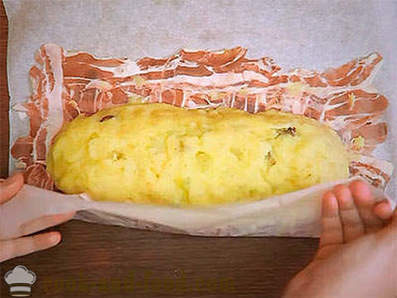 Tort de cartofi cu bacon cu ciuperci și brânză în cuptor