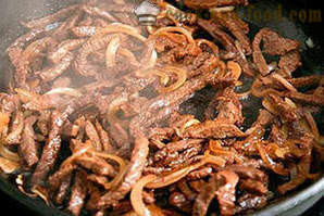 Castraveți cu carne în Coreeană (Camera)