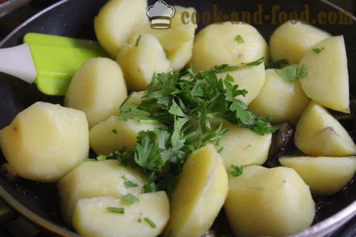 Cartofi cu ciuperci cu smantana si usturoi - cum să gătească cartofi cu ciuperci într-o tigaie, un pas cu pas reteta fotografii