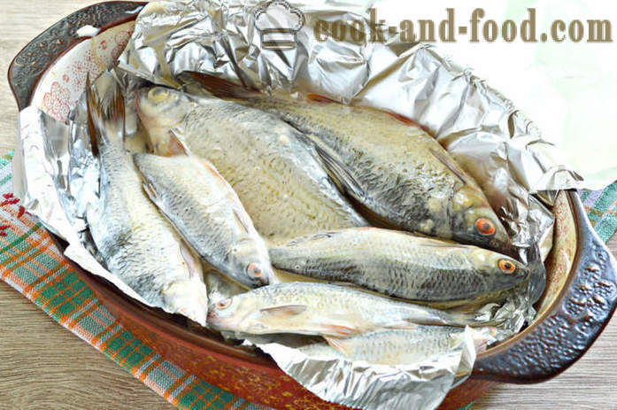 Peștii mici coapte în cuptor - cum să gătească un pește delicios râu mic, pas cu pas reteta fotografii