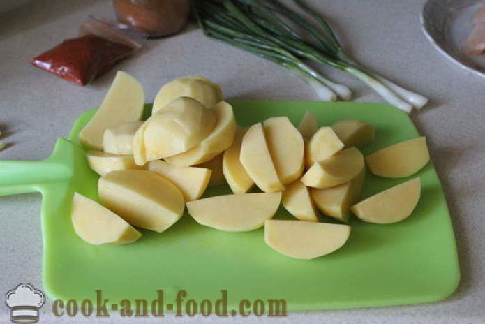 Cartofi cu boia și usturoi - modul de a găti cartofi delicioase cu boia, un pas cu pas reteta fotografii