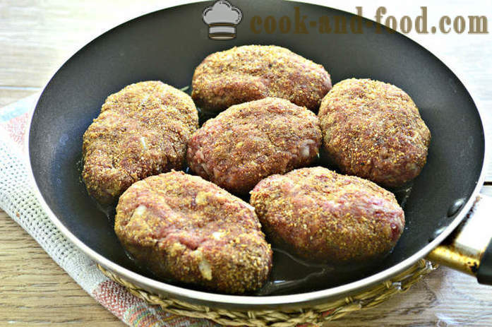 Chiftele din carne zemoase cu cartofi cruzi rasi - modul de a face burgeri din carne de vită cu cartofi, un pas cu pas reteta fotografii