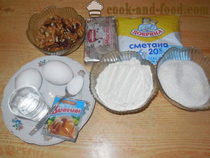 Prajituri simple cu smantana cu nuci - cum se coace prăjituri cu smântână și suc în cuptor, cu un pas cu pas reteta fotografii