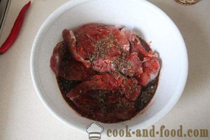 Carne de vită friptură într-o tigaie - cum să friptură friptură de vită, un pas cu pas reteta fotografii