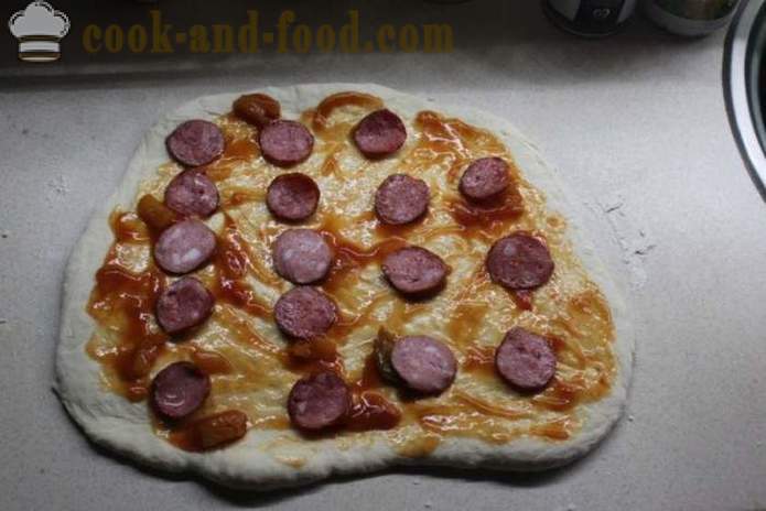 Stromboli - pizza rola de aluat dospit, cum să facă pizza într-o rola, un pas cu pas reteta fotografii