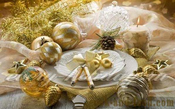 Servire și decorațiuni de masă în ajunul Anului Nou 2018 - ideea de modul de a decora masa de Crăciun pe anul Cainelui cu propriile sale mâini