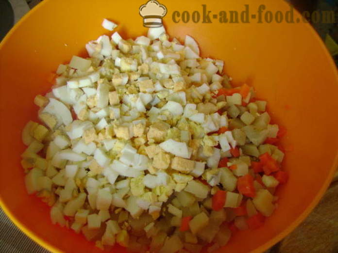 Salata franceză fără carne și cârnați - cum să pregătească o salata cu mere, cu un pas cu pas reteta fotografii