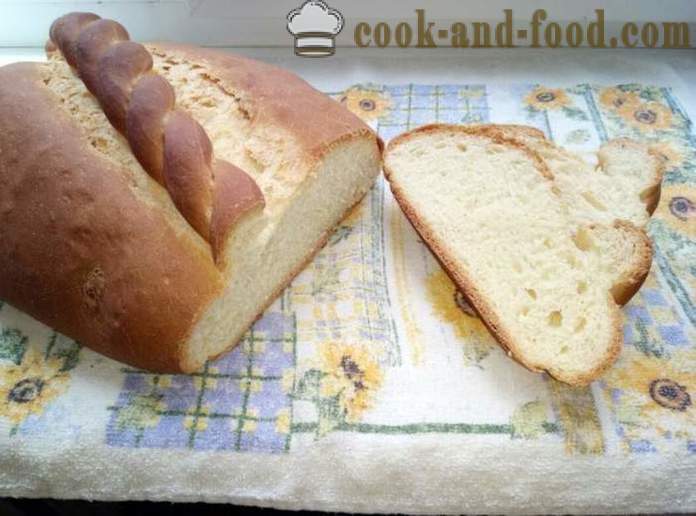 Pâine de grâu de casă în cuptor