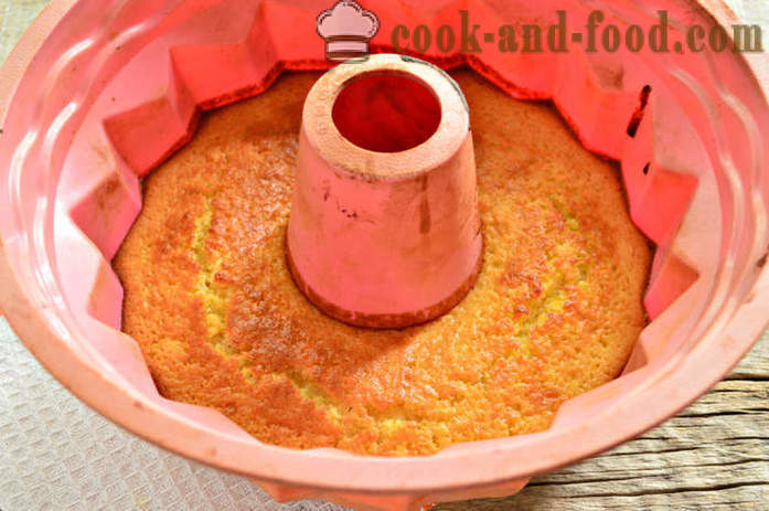 Plăcinta de lămâie pe grișul și iaurt în formă de tort - cum să facă mană chefir, un pas cu pas reteta fotografii