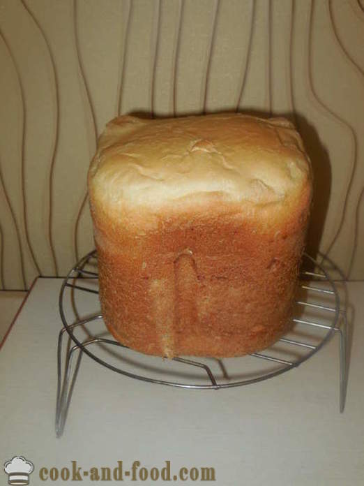 Pâine brânză pe pâine ser maker - cum să coace pâine în producătorul de pâine cu crema de branza pe un ser, un pas cu pas reteta fotografii