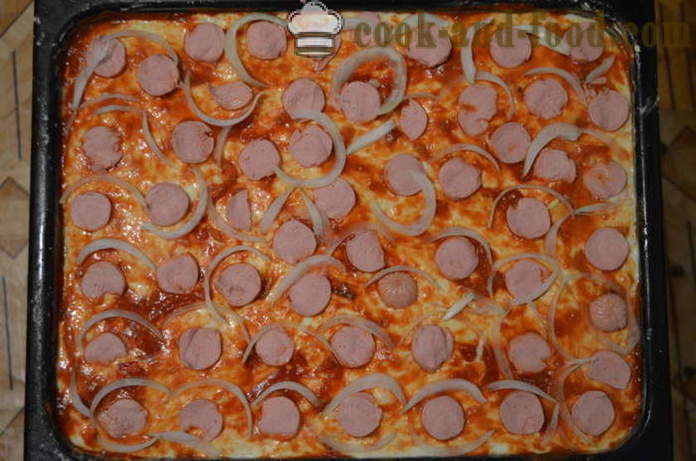Plăcintă de pizza in aer liber - cum să gătească o pizza-plăcintă, pas cu pas reteta fotografii
