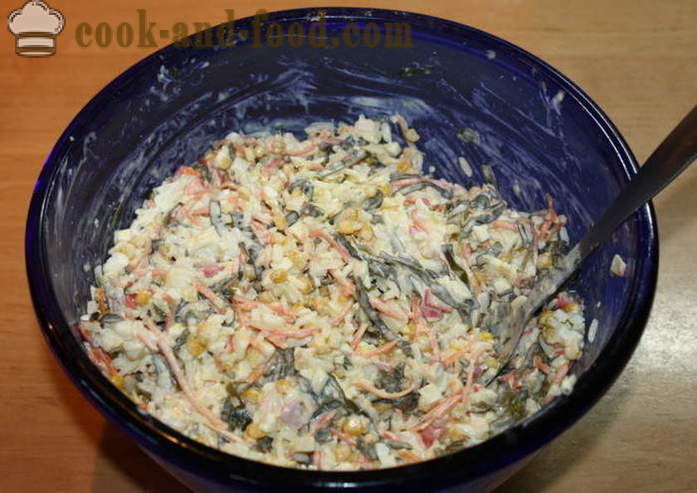 O salata simpla cu alge marine, ou și crab palochkami- cum să pregătească o salata cu alge marine, un pas cu pas reteta fotografii
