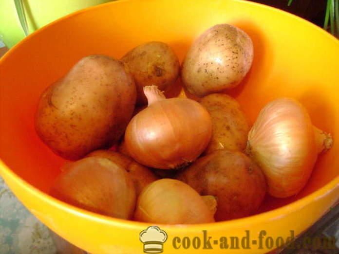 Plăcintă de drojdie cu cartofi și ciuperci - cum să gătească o plăcintă cu ciuperci și cartofi, cu un pas cu pas reteta fotografii