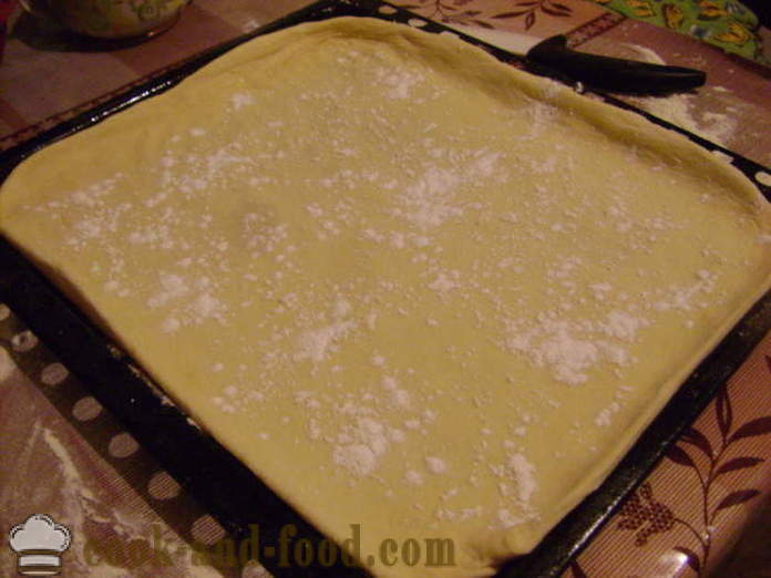 Tort drojdie de bere în aer liber cu cirese - Cum de a găti un tort cu o cireașă în cuptor, cu un pas cu pas reteta fotografii