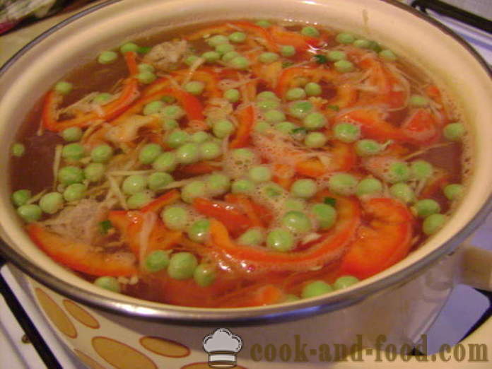 Supa de legume cu perisoare si taitei - modul de a găti supă cu tăiței și chiftele, cu un pas cu pas reteta fotografii