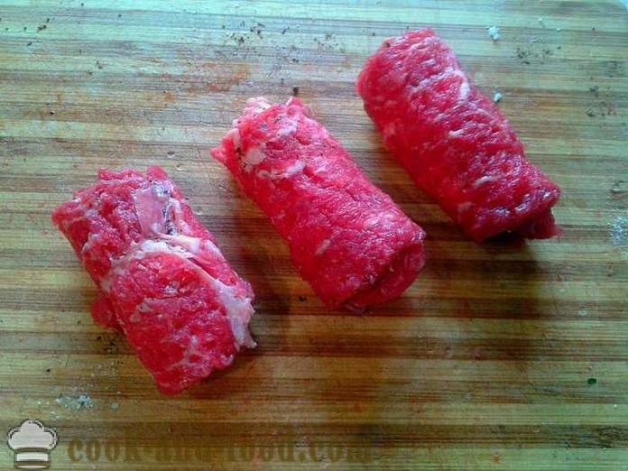 Rulouri de carne în tigaie - modul de a găti rulouri de carne cu umplutura, un pas cu pas reteta fotografii