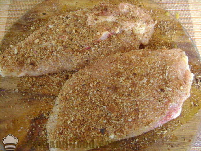 Piept de pui cu strat de omleta intr-o tigaie - modul de a găti pieptul de pui sub o haină de blană pentru cină, cu un pas cu pas reteta fotografii