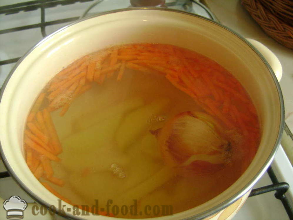 Supă de pește din Postul Mare Merluciu cu orez - cum să gătească supă de pește cu Heck, un pas cu pas reteta fotografii