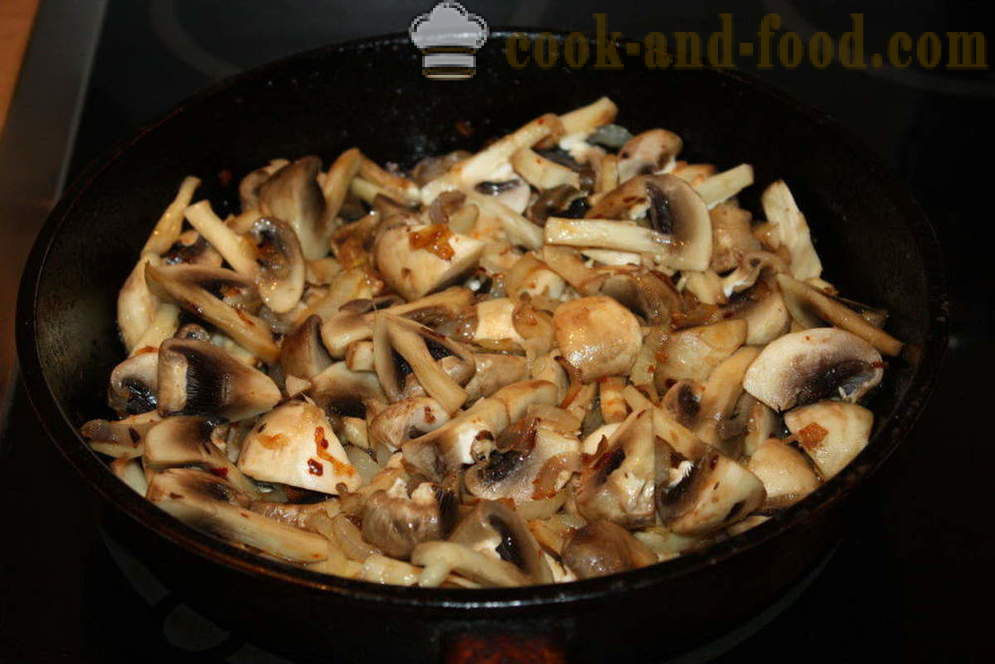 Cartofi copti cu ciuperci în sos de smântână - modul de a găti cartofi cu ciuperci în cuptor, cu un pas cu pas reteta fotografii