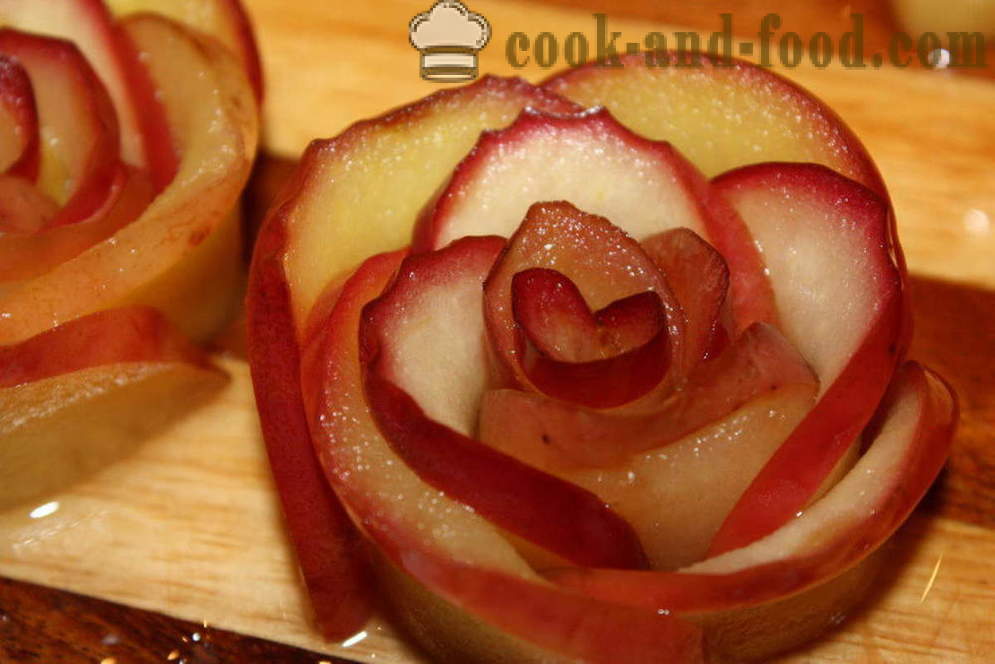 Rețetă de mere a crescut - modul de a face trandafiri tort de mere, pas cu pas reteta fotografii