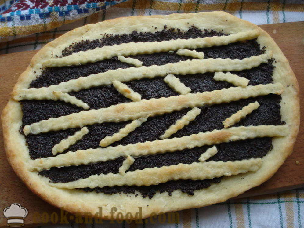 Tort de drojdie cu semințe de mac în cuptor - Cum de a găti un tort cu semințe de mac, un pas cu pas reteta fotografii