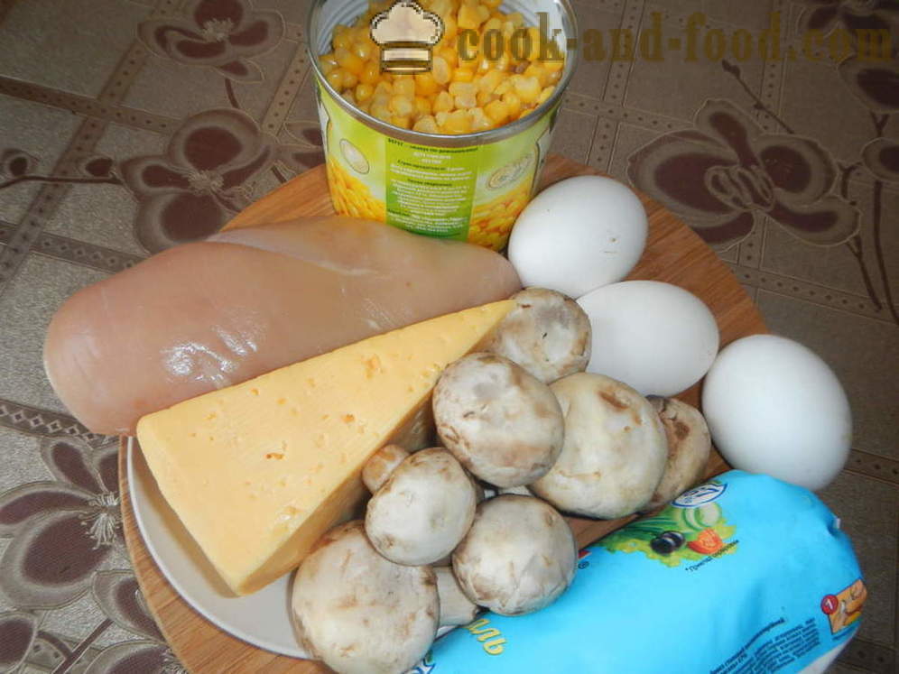 Straturi: Salată de pui, ciuperci, brânză și ouă - cum să se stabilească un straturi de salată, un pas cu pas reteta fotografii