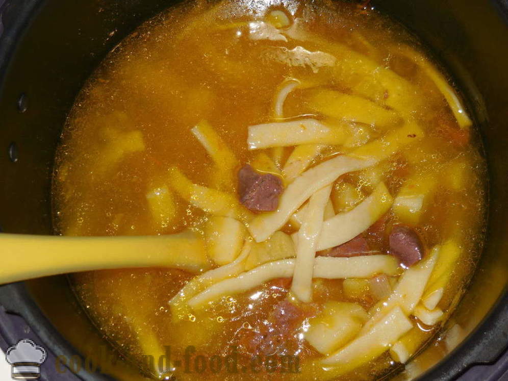 Supa cu tăiței de casă și inimi de pui - cum să gătească supa de pui în multivarka, pas cu pas reteta fotografii