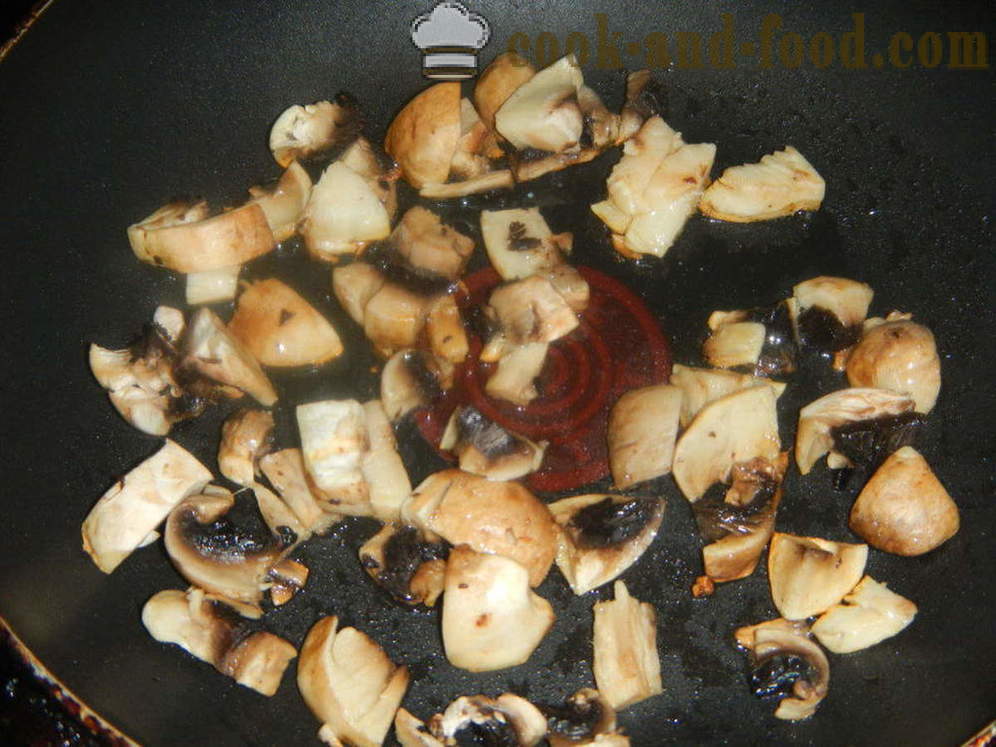 Omletă cu ciuperci si branza intr-o tigaie - cum să gătească omletă cu smântână, un pas cu pas reteta fotografii