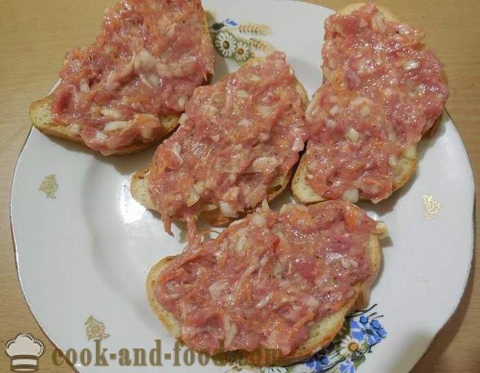 Sandwich-uri calde cu carne, prăjite într-o tigaie - modul de a face sandwich-uri calde cu carne, un pas cu pas reteta fotografii