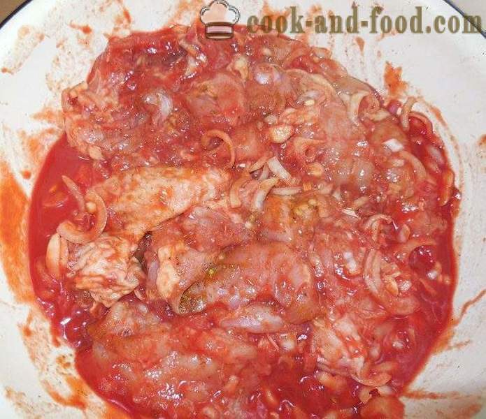 Pui Gratar pe gratar - frigarui delicioase și suculente de pui în sos de tomate - un pas cu pas reteta fotografii