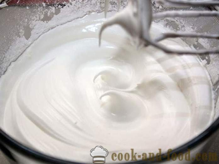 Proteine ​​glazura de lamaie pentru tort de zahăr pudră - reteta glazură fără gătit