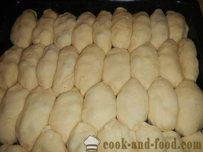 Prăjituri Drojdie cu cireșe în cuptor - un pas cu pas reteta pentru aluat de drojdie pentru plăcinte cu drojdie uscată (cu fotografii).