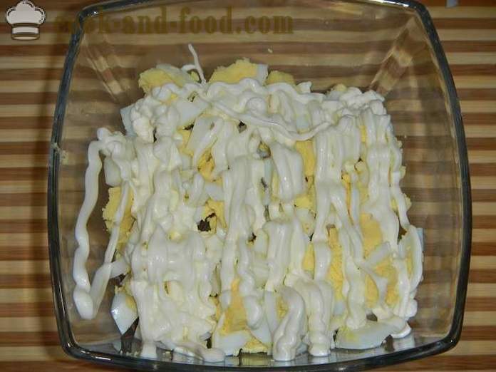 Salata simpla de ficat de pui - pas cu pas reteta pentru straturi salata de ficat (cu fotografii).
