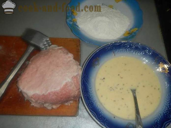 Cotlet de porc suculent cu sos de usturoi - cum să gătească o cotlete de porc suculent, un pas cu pas reteta cu fotografii.