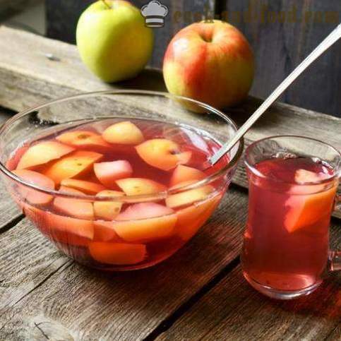 Rețetă pentru mere compot, căpșuni și pere