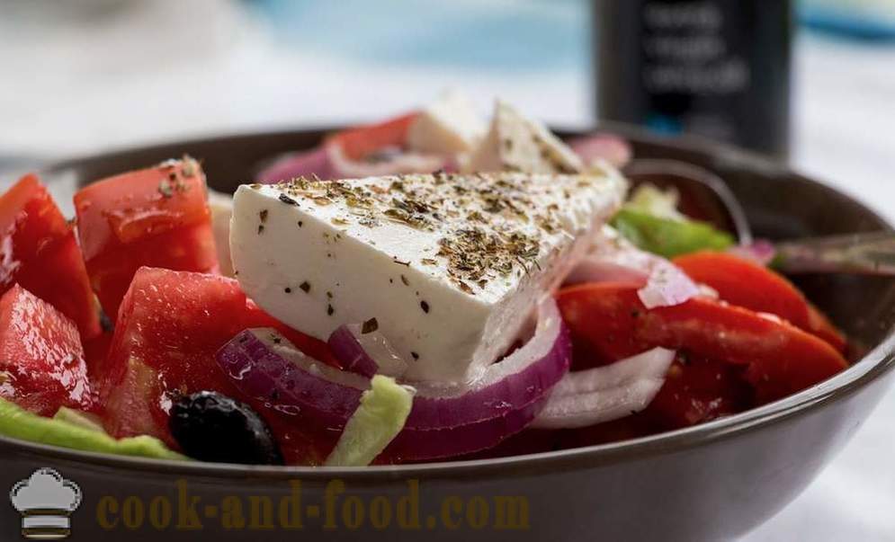 Cum să se pregătească condimentele pentru salata grecească - rețete video de la domiciliu