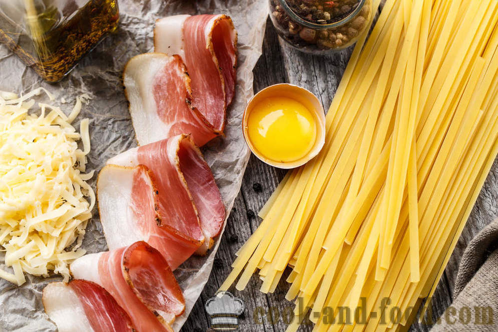Bucătăria italiană: paste carbonara trei retete cu crema