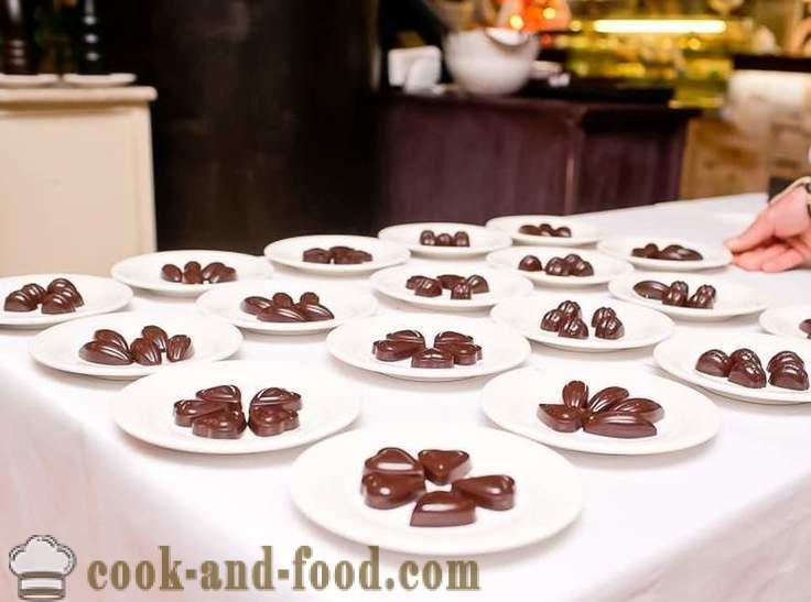 Cum să se pregătească bomboane de ciocolată manual? - rețete video de la domiciliu